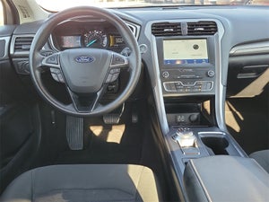 2020 Ford Fusion SE ALL WHEEL DRIVE!!